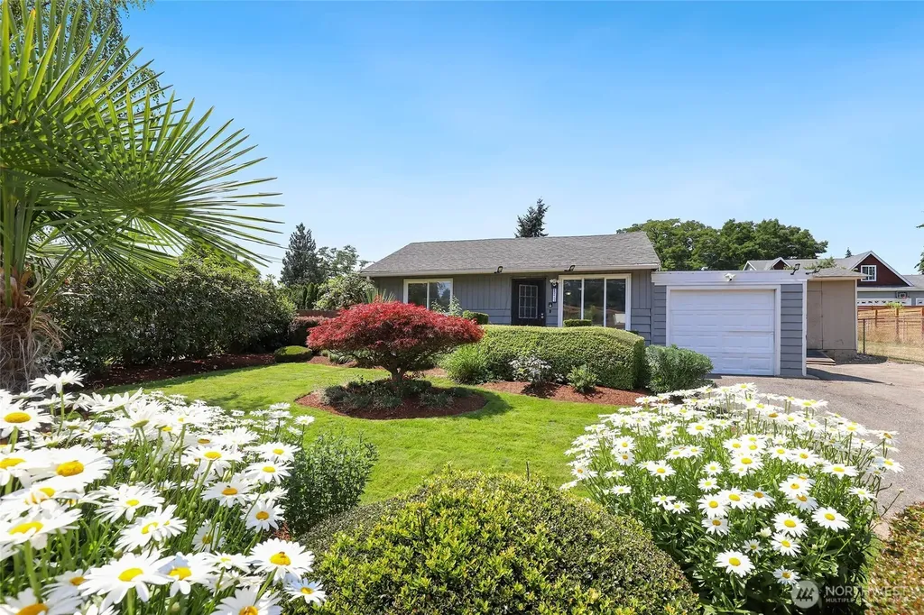 13441 10th Avenue S Burien WA 98168