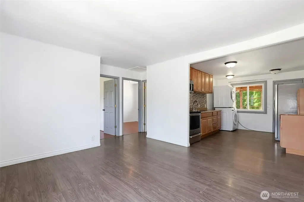 13441 10th Avenue S Burien WA 98168