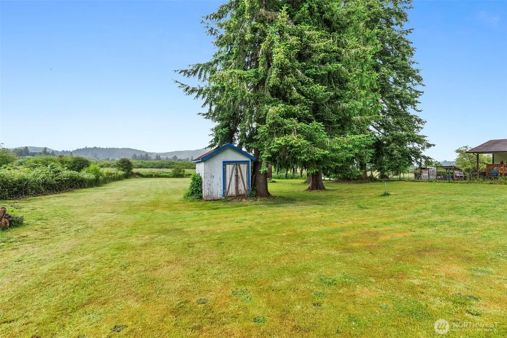 1717 Krause Road Raymond WA 98577