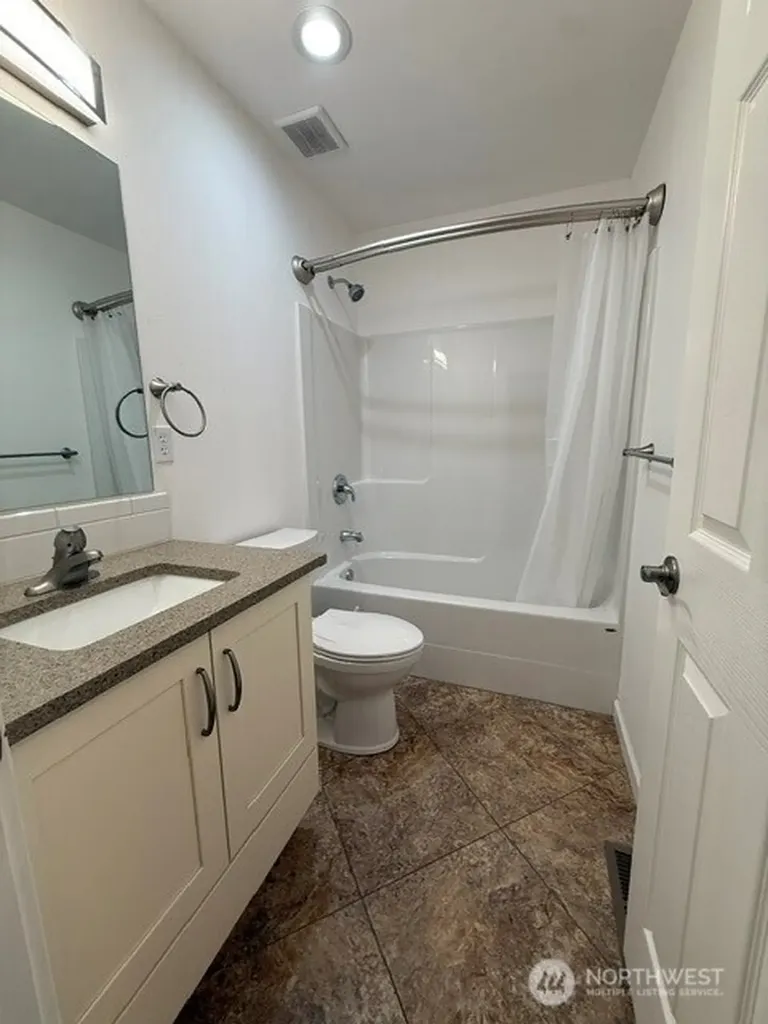 10946 NE 5.2 Road Moses Lake WA 98837
