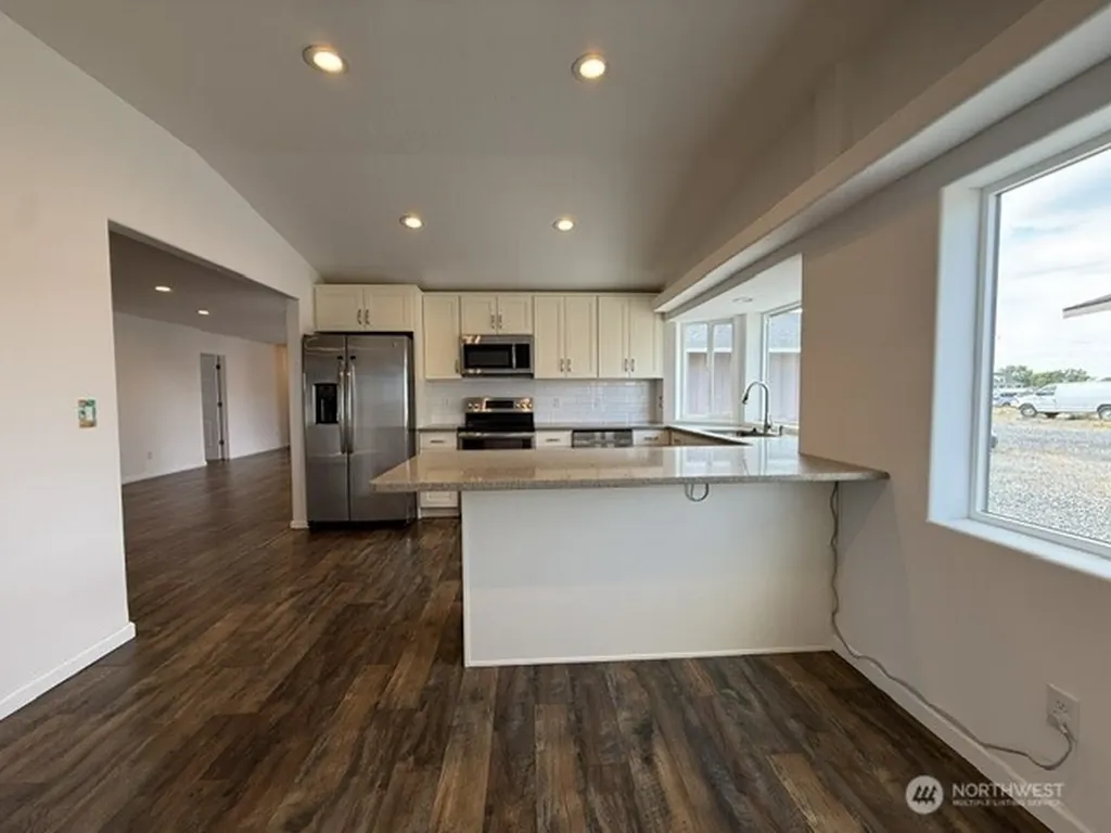 10946 NE 5.2 Road Moses Lake WA 98837