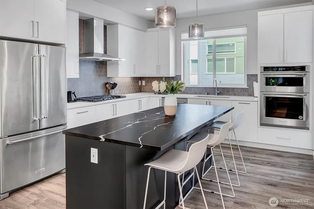 8911 NE 173rd Place Bothell WA 98011