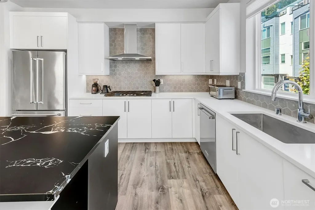 8911 NE 173rd Place Bothell WA 98011