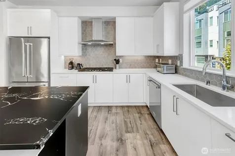 8911 NE 173rd Place Bothell WA 98011