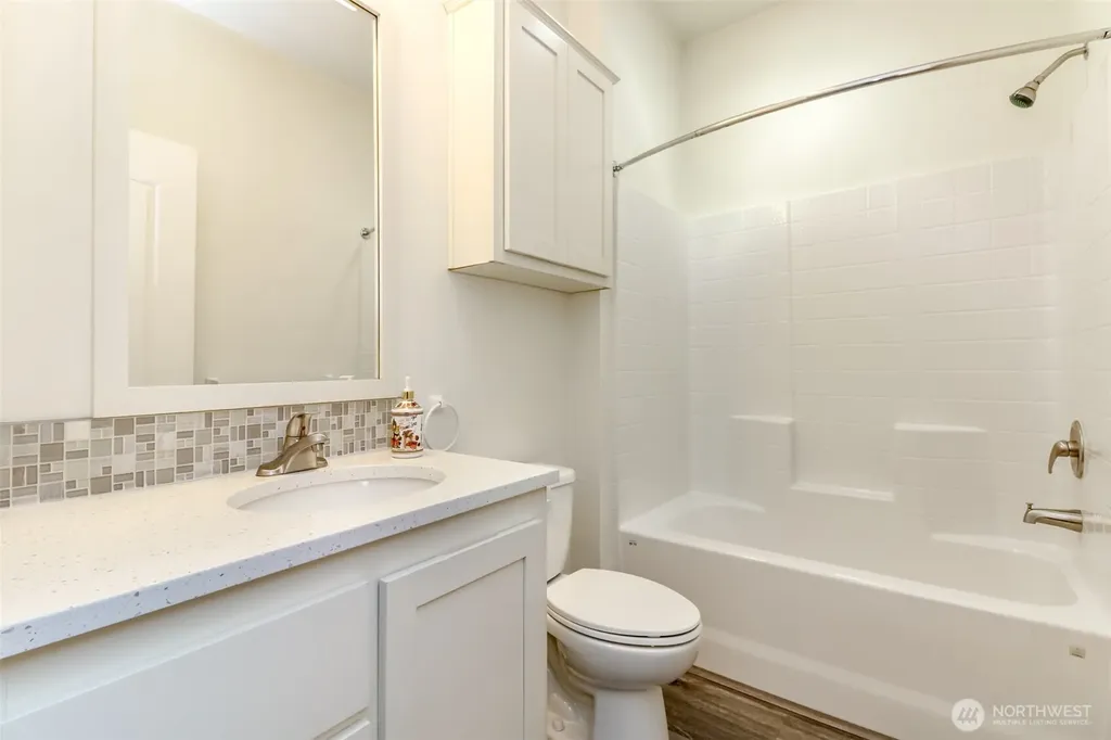 2101 S 324th Federal Way WA 98003