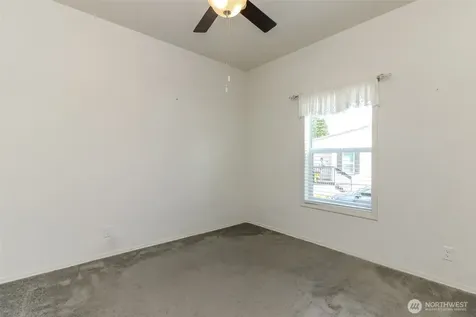 2101 S 324th Federal Way WA 98003