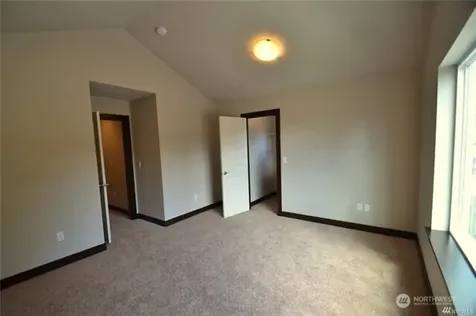 19414 Meridian Drive SE Bothell WA 98012