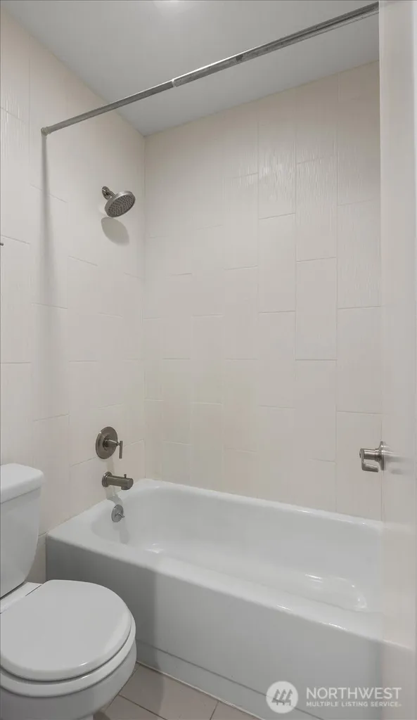 6547 42nd Avenue SW Seattle WA 98136