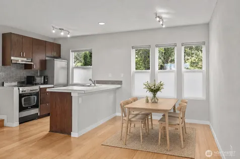 6547 42nd Avenue SW Seattle WA 98136