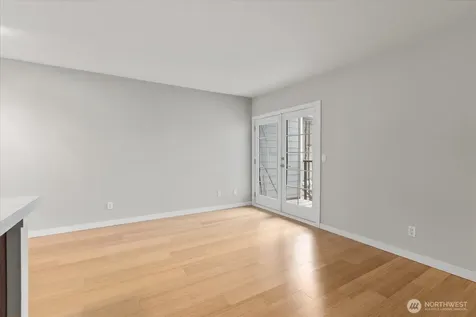 6547 42nd Avenue SW Seattle WA 98136