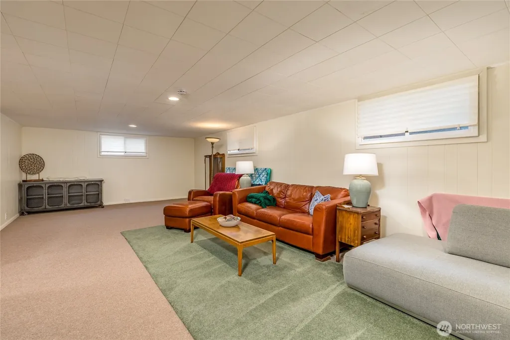 30346 121st Place SE Auburn WA 98092