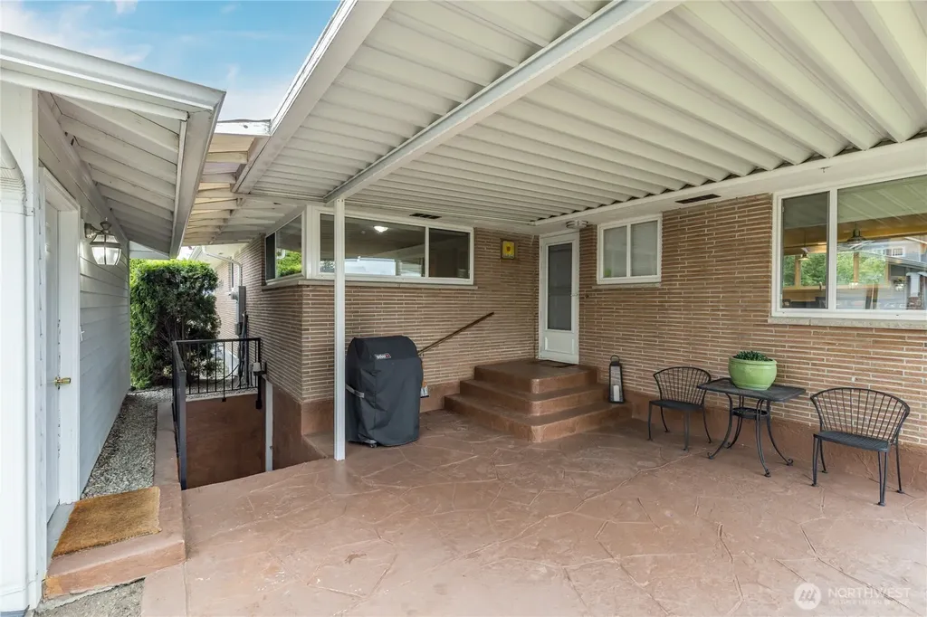 30346 121st Place SE Auburn WA 98092