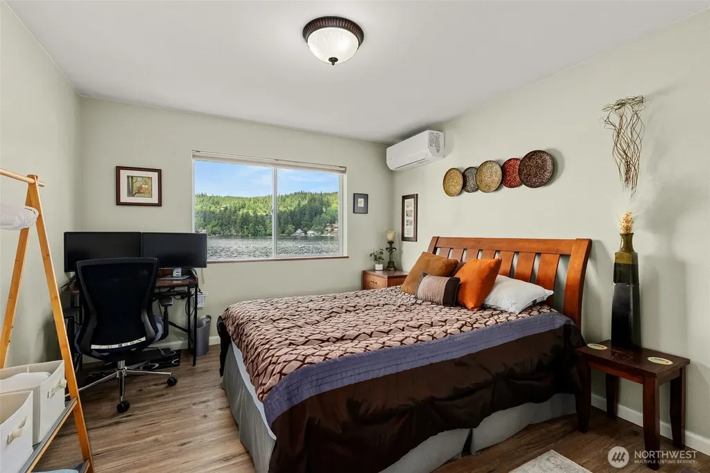 1119 Summit Lake Shore Road NW Olympia WA 98502