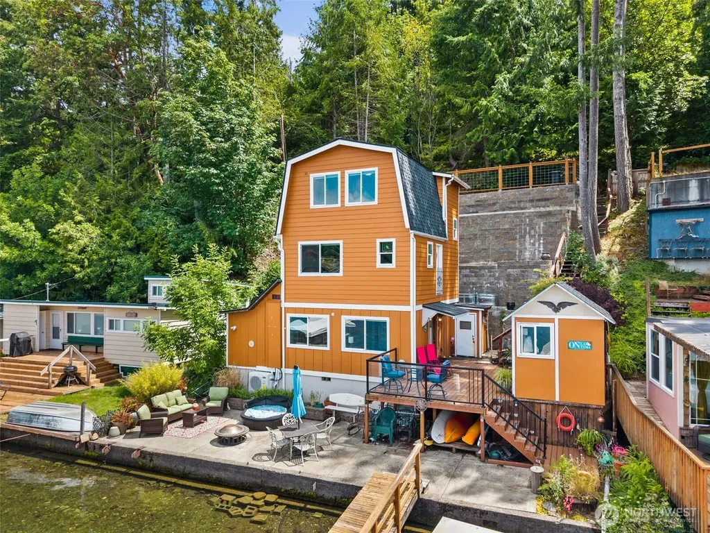 1119 Summit Lake Shore Road NW Olympia WA 98502