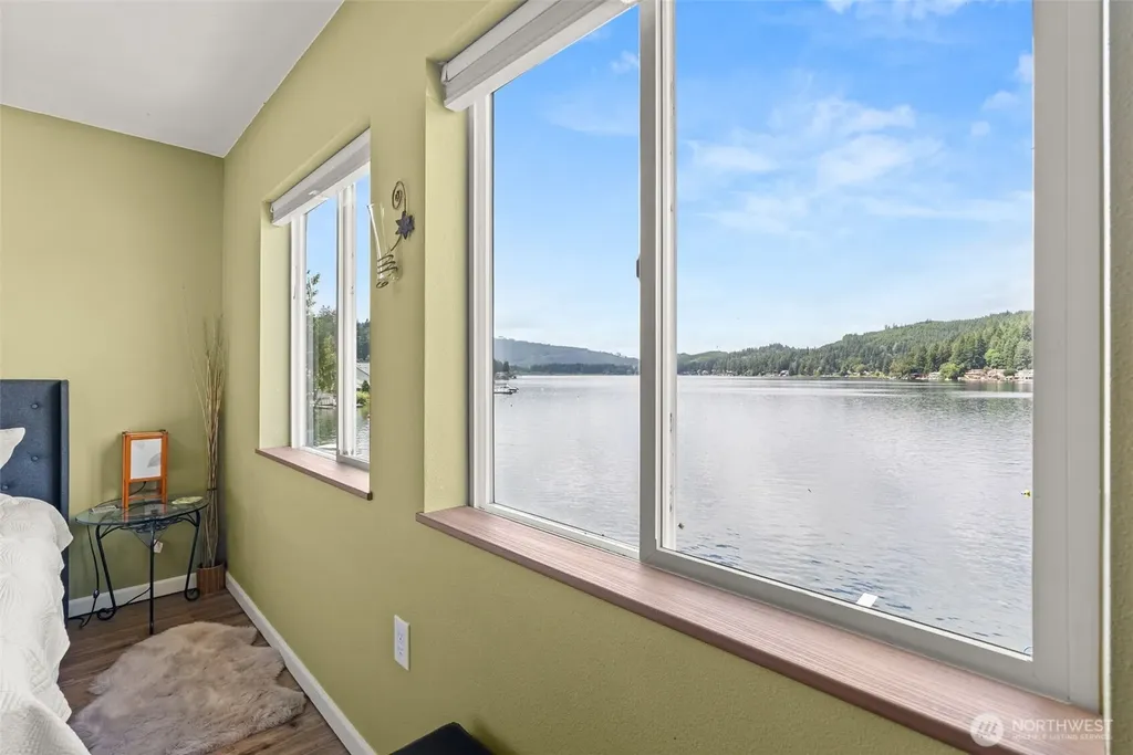 1119 Summit Lake Shore Road NW Olympia WA 98502