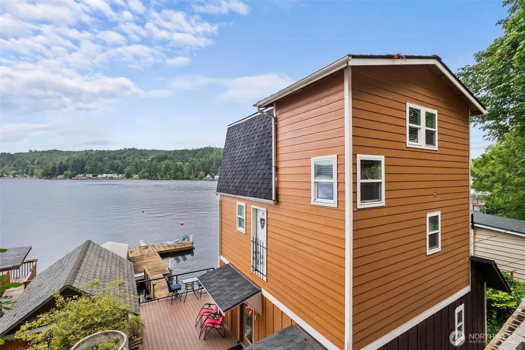 1119 Summit Lake Shore Road NW Olympia WA 98502