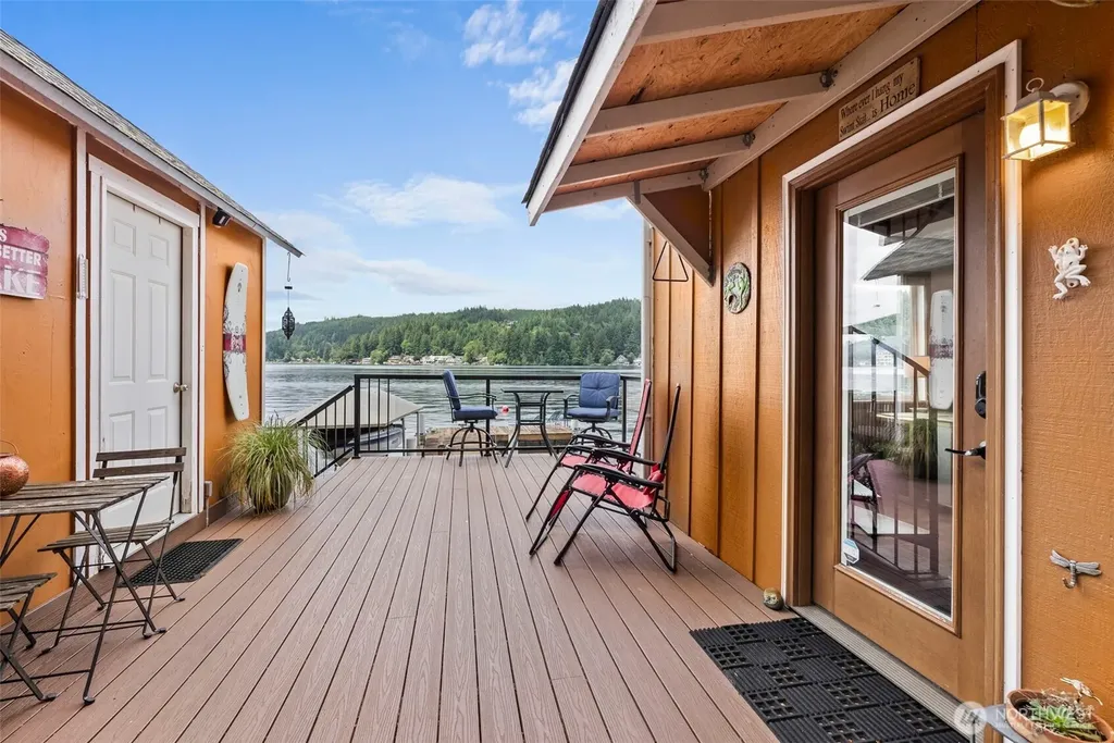 1119 Summit Lake Shore Road NW Olympia WA 98502
