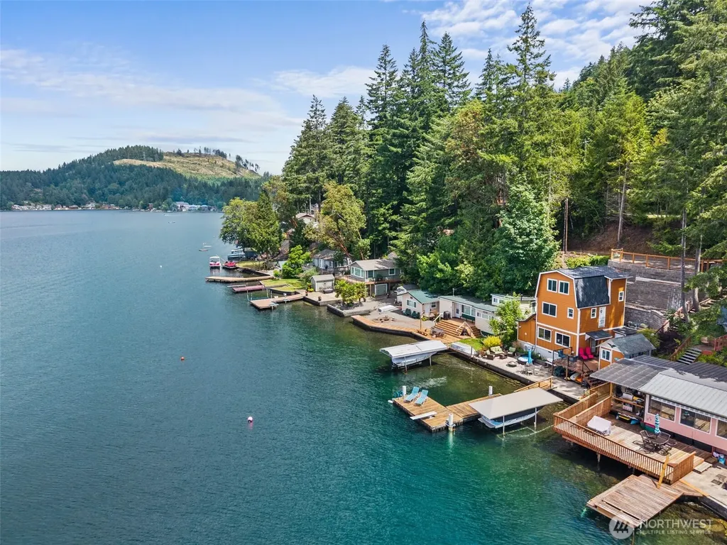 1119 Summit Lake Shore Road NW Olympia WA 98502
