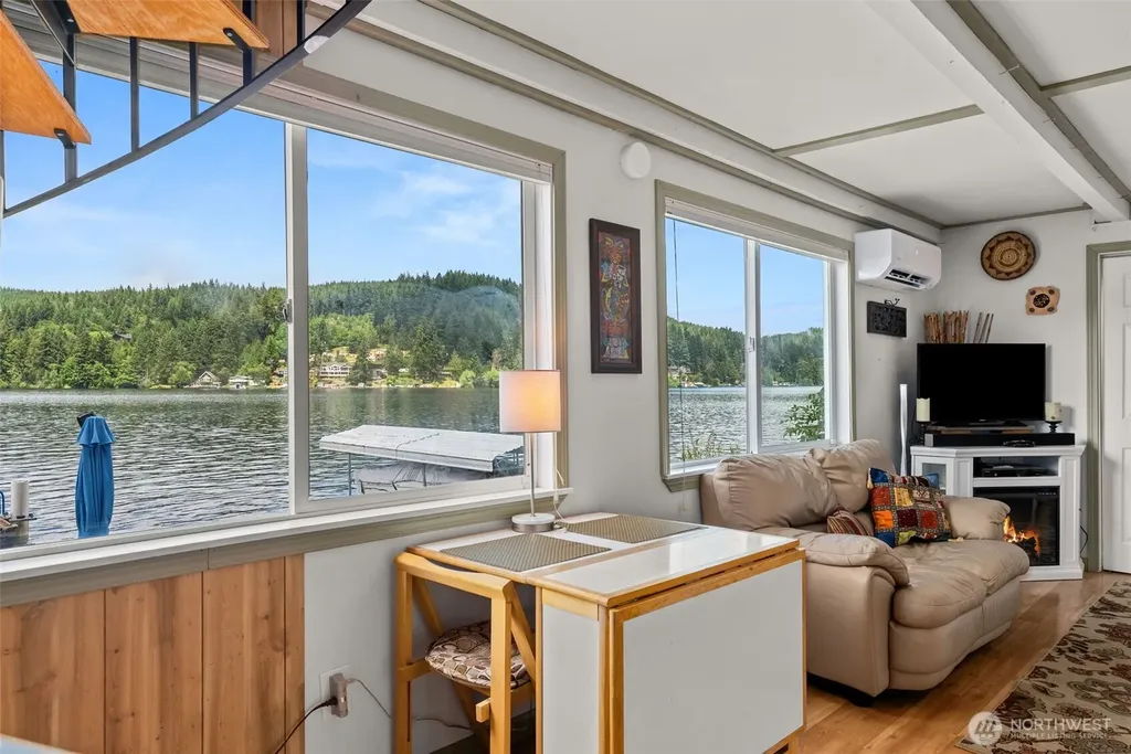 1119 Summit Lake Shore Road NW Olympia WA 98502