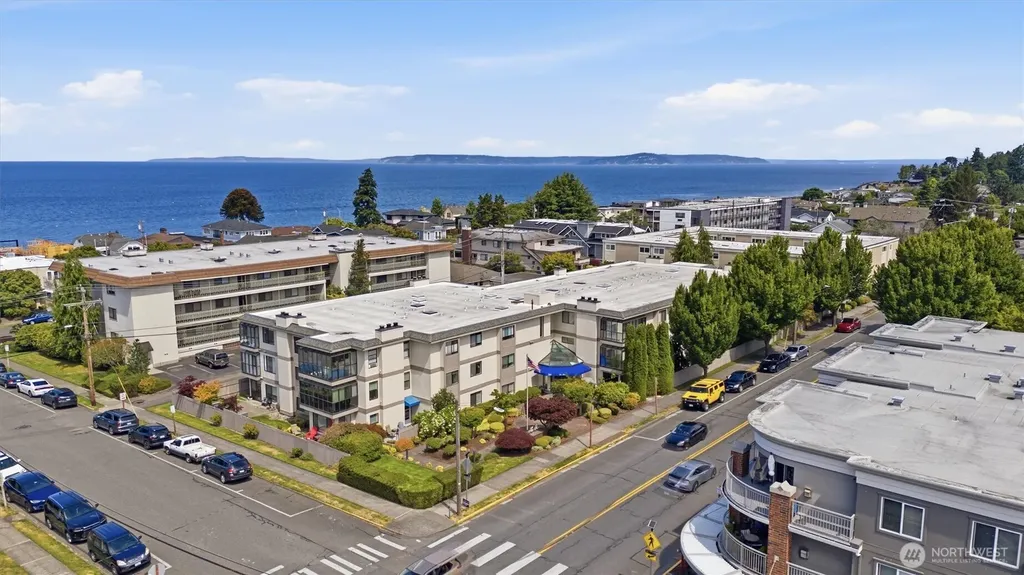 201 3rd Avenue N Edmonds WA 98020