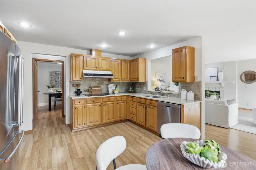 201 3rd Avenue N Edmonds WA 98020