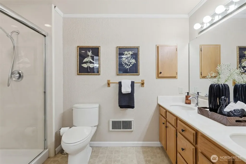 201 3rd Avenue N Edmonds WA 98020