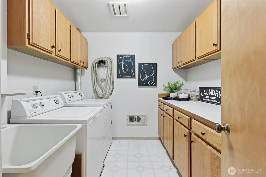 201 3rd Avenue N Edmonds WA 98020