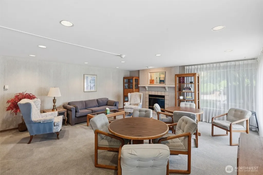 201 3rd Avenue N Edmonds WA 98020
