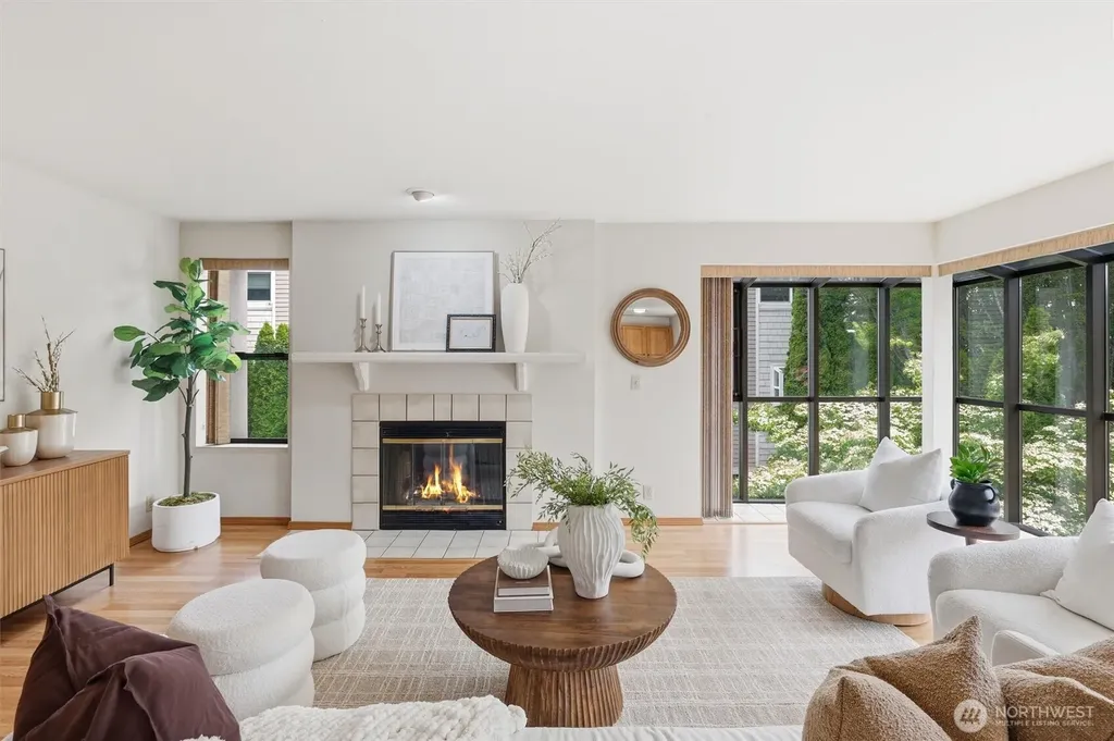 201 3rd Avenue N Edmonds WA 98020