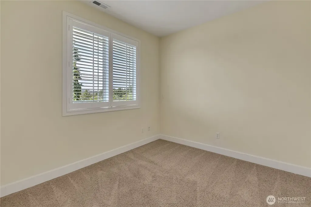 1216 S Brookside Terrace Tacoma WA 98465