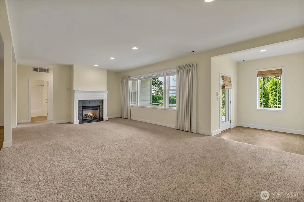 1216 S Brookside Terrace Tacoma WA 98465