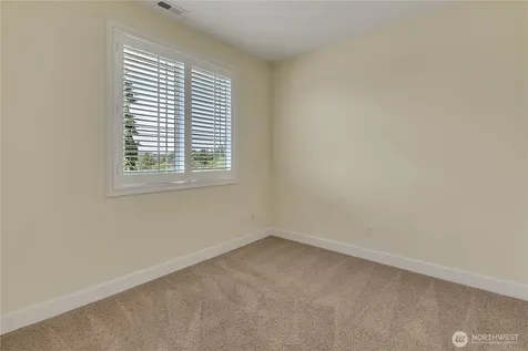 1216 S Brookside Terrace Tacoma WA 98465