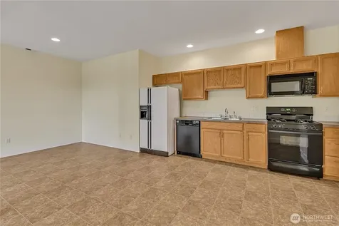 1216 S Brookside Terrace Tacoma WA 98465