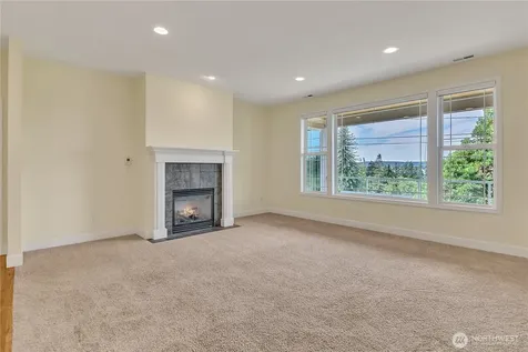 1216 S Brookside Terrace Tacoma WA 98465