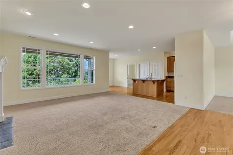 1216 S Brookside Terrace Tacoma WA 98465