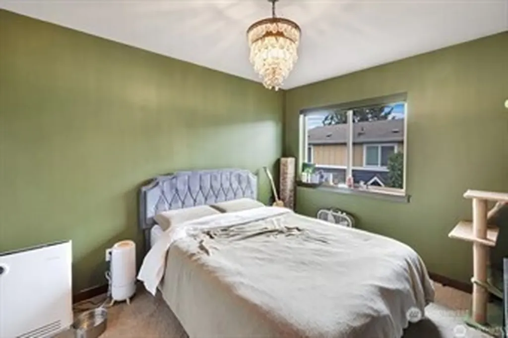 14018 9th Place W Lynnwood WA 98087