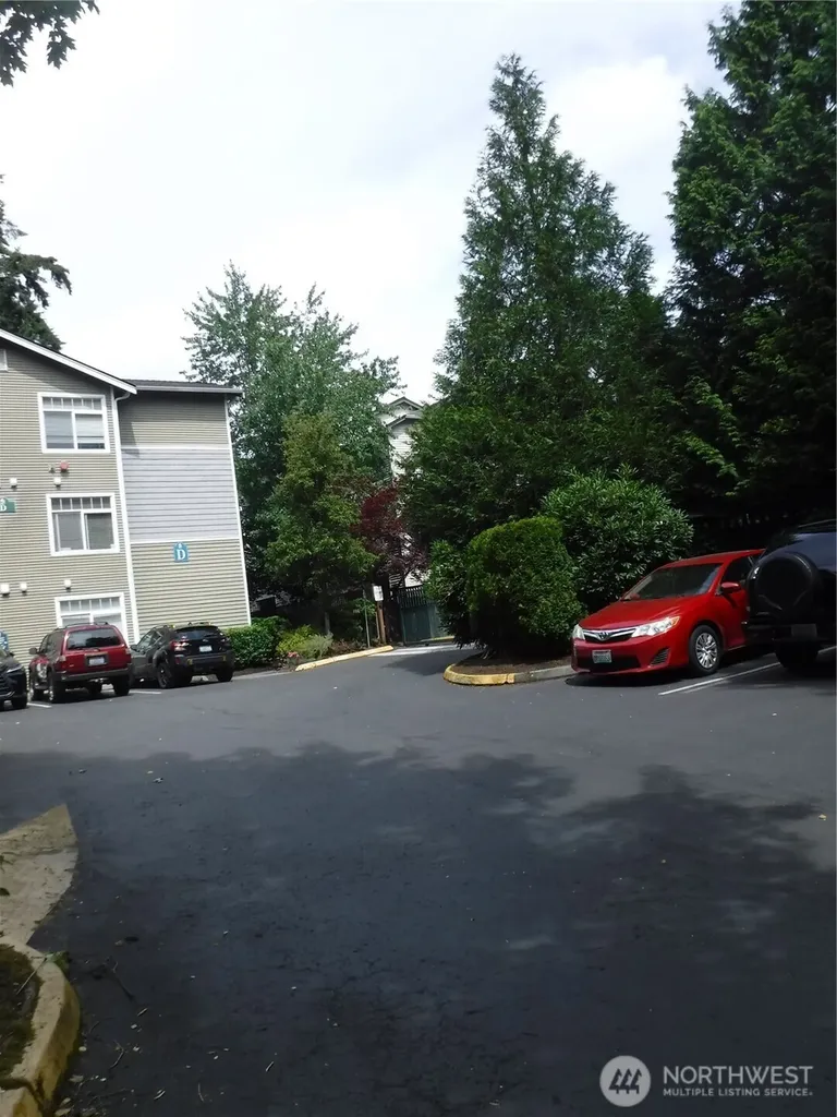 12712 Admiralty Way SE Everett WA 98204