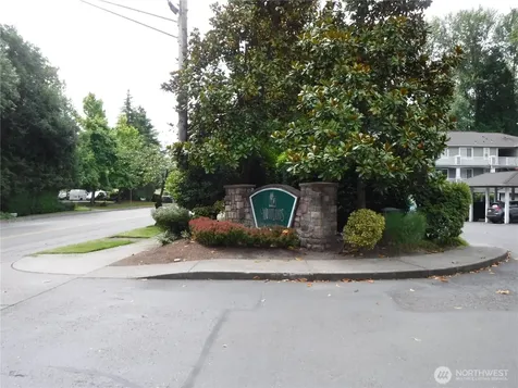 12712 Admiralty Way SE Everett WA 98204