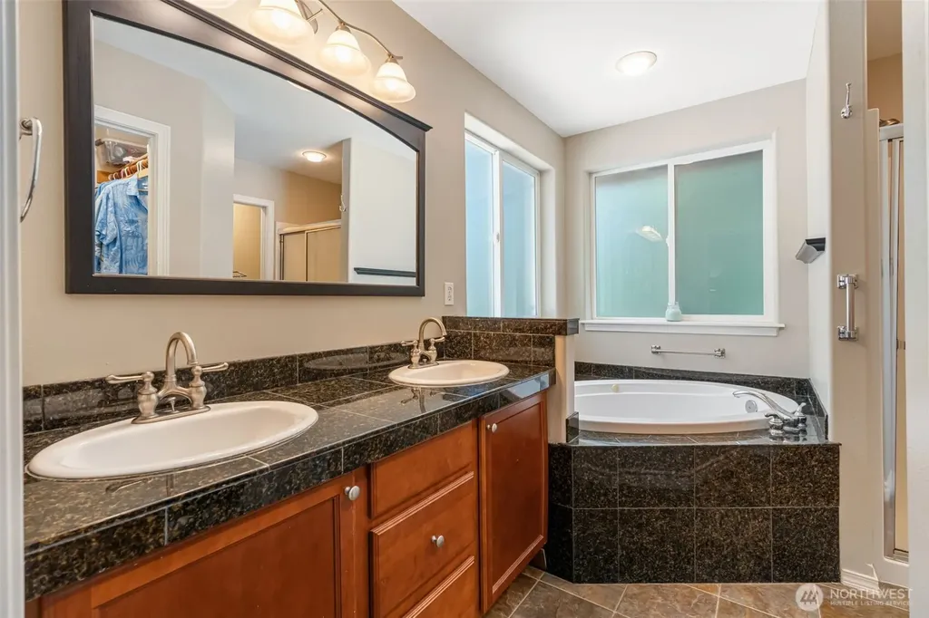 17826 Overlake Court SE Yelm WA 98597