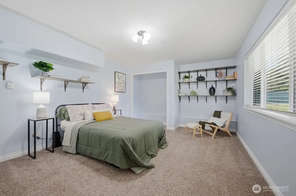 2215 122nd Drive SE Lake Stevens WA 98258
