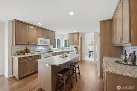 2215 122nd Drive SE Lake Stevens WA 98258