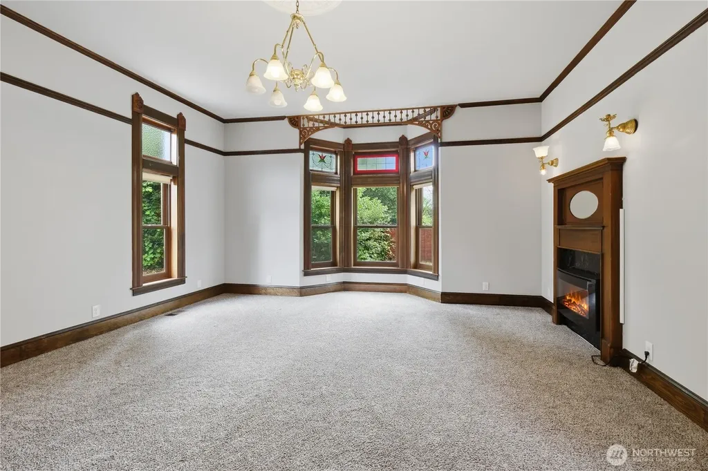 3928 172nd St SW Lynnwood WA 98037