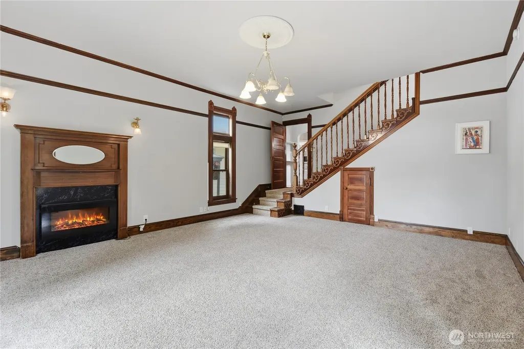 3928 172nd St SW Lynnwood WA 98037