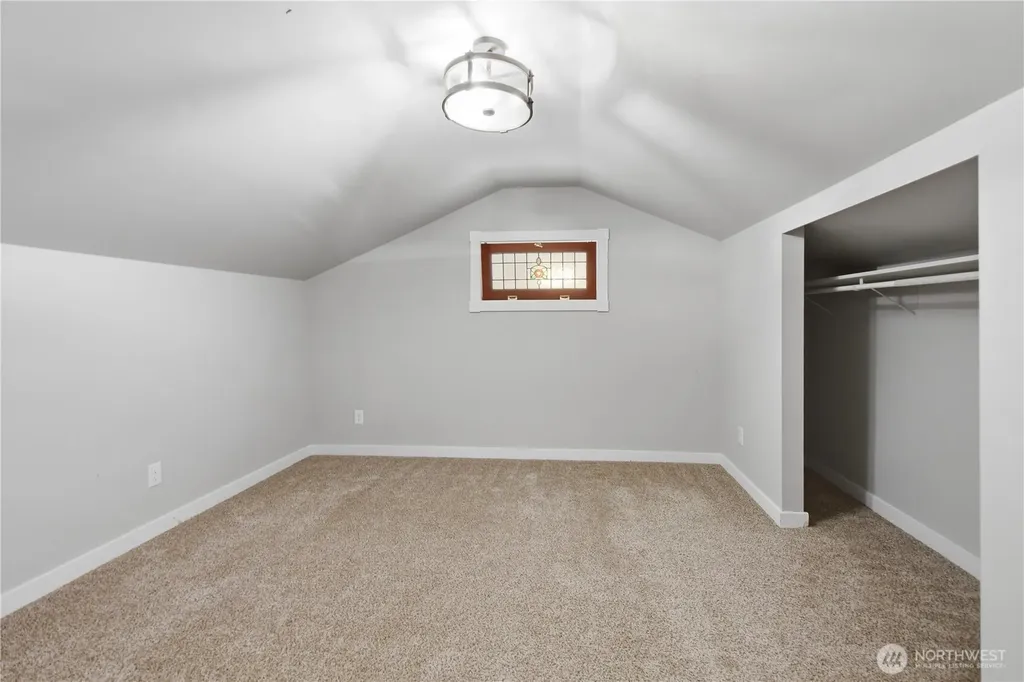 3928 172nd St SW Lynnwood WA 98037