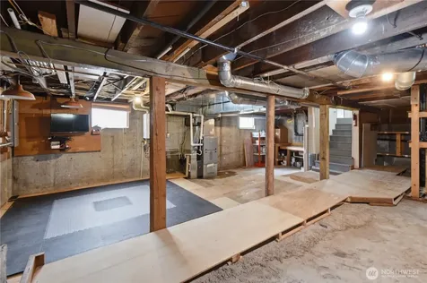 3928 172nd St SW Lynnwood WA 98037