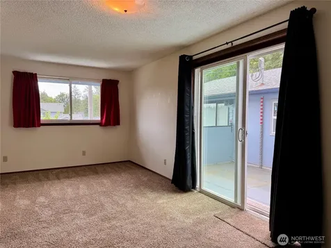 215 S 11th Street Shelton WA 98584