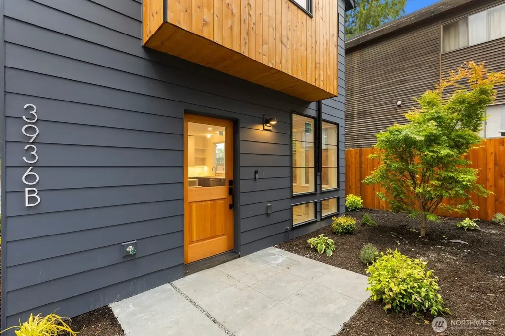 3936 S Angeline Street Seattle WA 98118