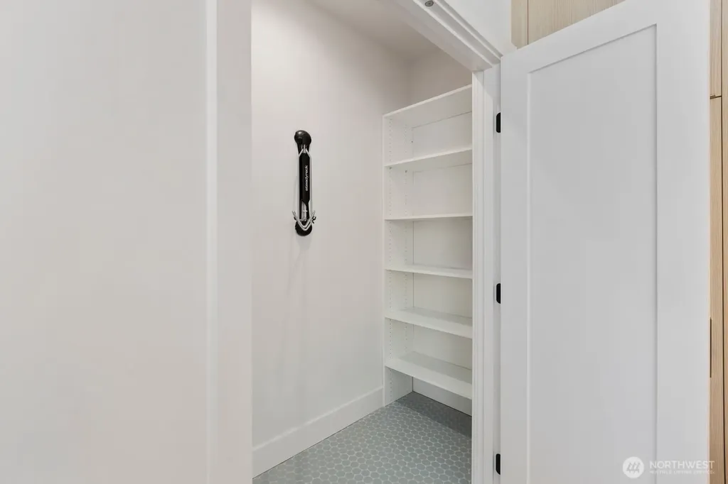 3936 S Angeline Street Seattle WA 98118