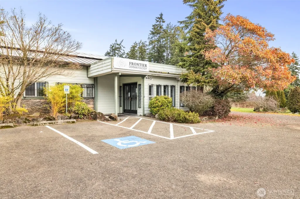 4407 Fairmount Avenue Port Angeles WA 98363
