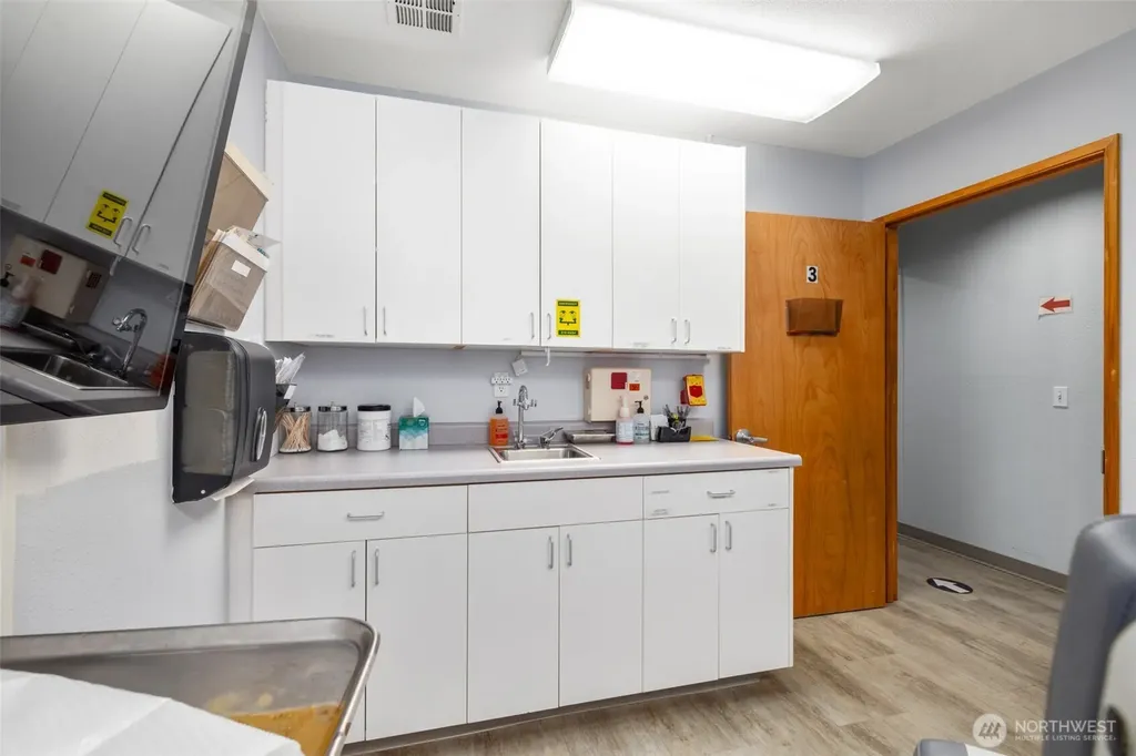 4407 Fairmount Avenue Port Angeles WA 98363
